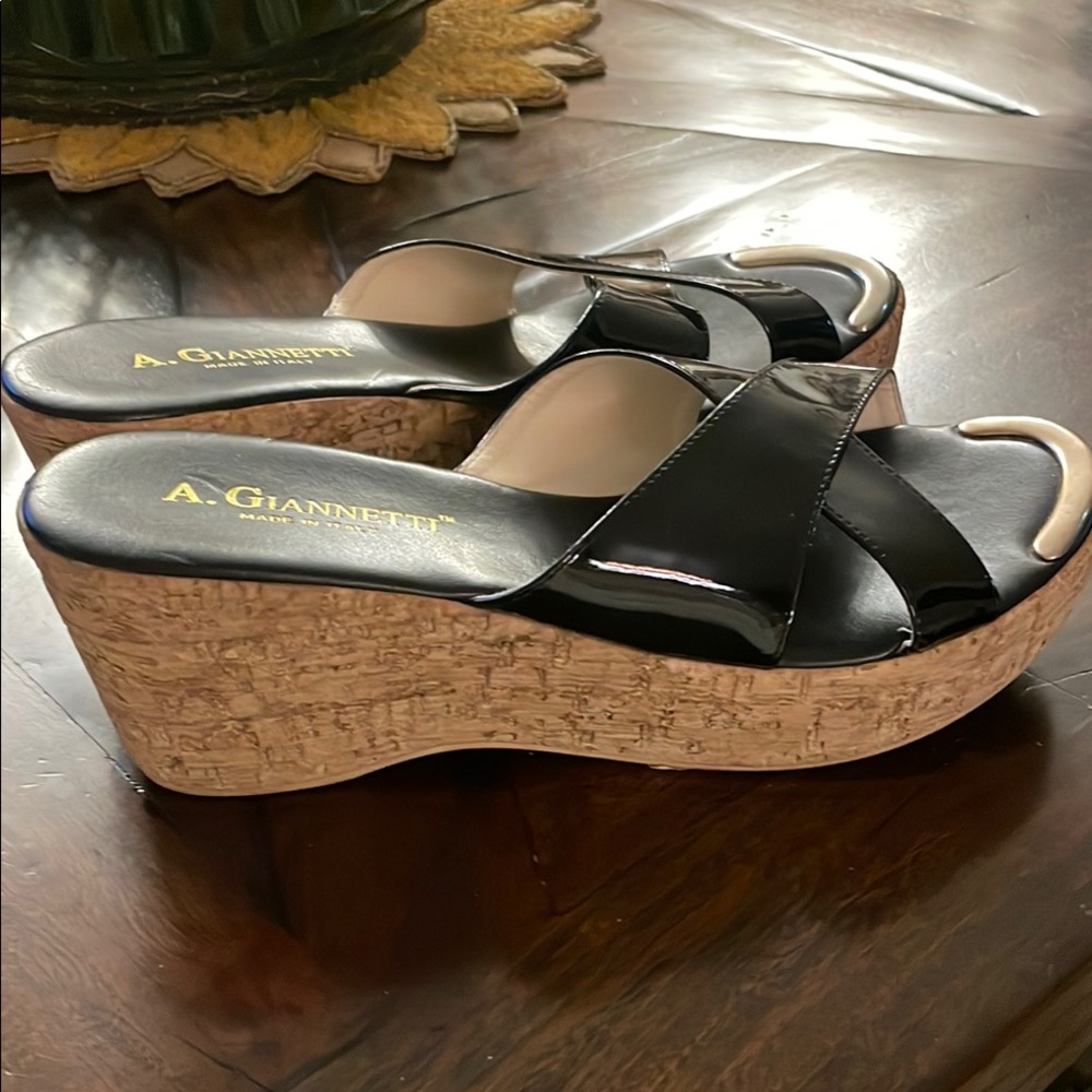 A. Giannetti Black Crisscross Sandals with Wedge Heels. - Picture 6 of 12